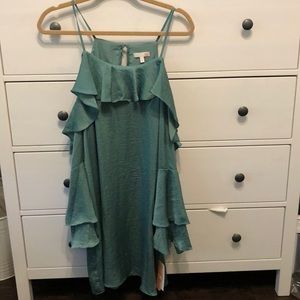 🔴 SOLD 🔴 Giana Bini Floral Escapade Dress